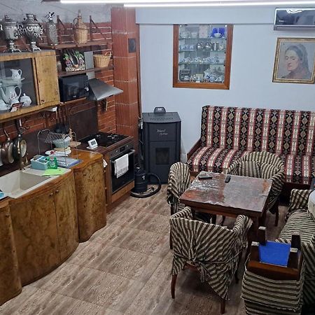 Modern And Old Lodge Sofia Ngoại thất bức ảnh